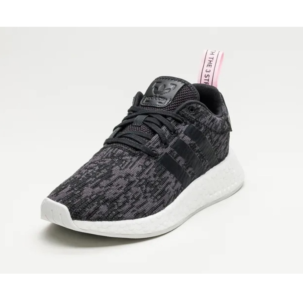 Adidas NMD R2- Gently Used